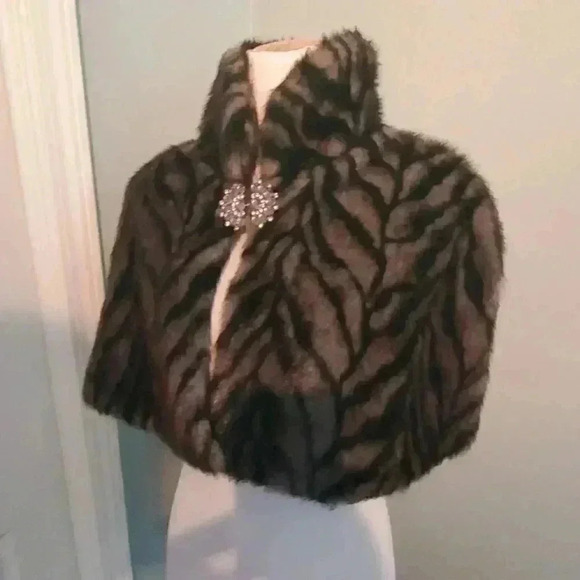 Express faux fur s/M cute - Picture 3 of 8